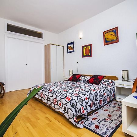Apartments Daria โรวีน ภายนอก รูปภาพ