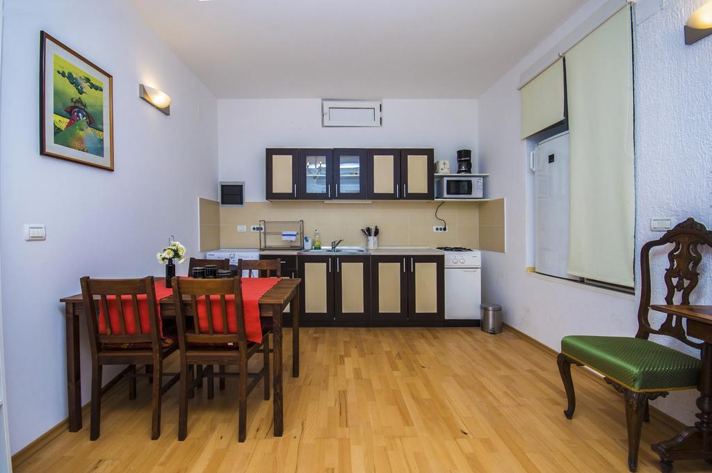 Apartments Daria โรวีน ภายนอก รูปภาพ